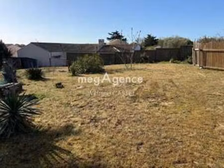 vente terrain à bretignolles-sur-mer (85470) : à vendre / 320m² bretignolles-sur-mer