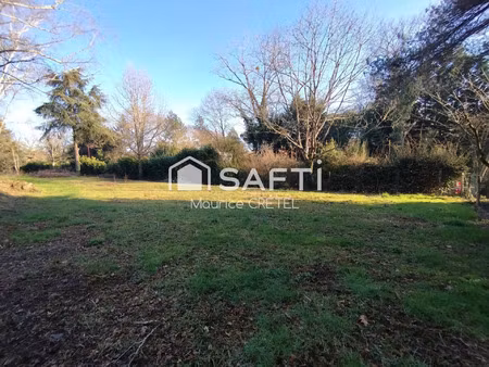 vente terrain à la ferrière (85280) : à vendre / 550m² la ferrière