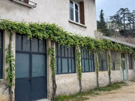 crest centre ténement immobilier appartement 105m2  atelier  grande dépendance  garage