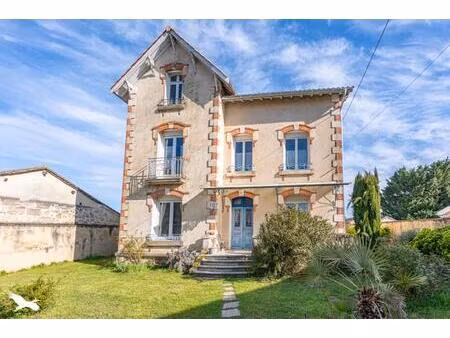 vente maison 7 pièces 165 m² miramont-de-guyenne (47800)