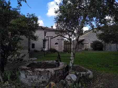vente maison 11 pièces 260 m² à saint-colomb-de-lauzun (47410)  440 300 €