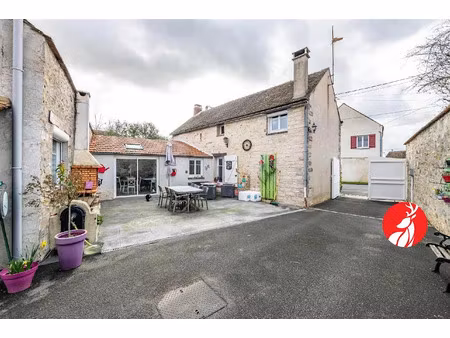 vente maison 5 pièces 152 m² à fontainebleau (77300)  470 000 €