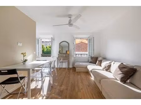 élégant 4 pièces rénové  cannes prado