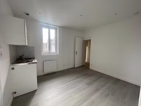 location appartement 3 pièces 29 m² à nogent-sur-vernisson (45290)