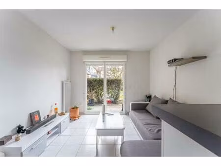 appartement t2 de 35 m² à saint-médard-en-jalles