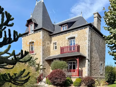 vente maison 8 pièces 216.7 m² à carolles (50740)  697 000 €