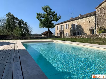 vente maison 9 pièces 250 m² à lectoure (32700)  447 000 €
