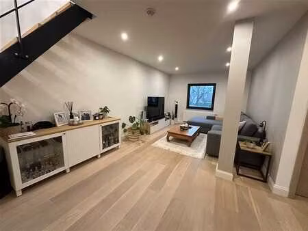 *waterloo* magnifique appartement penthouse duplex