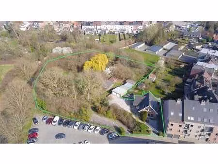 spacieuse villa 4 ch+bureau sur +/-60 ares -centre de tubize