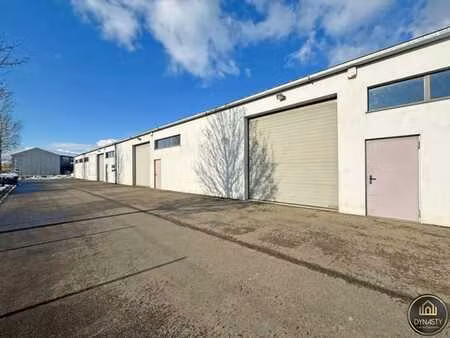 a la recherche d'un box de stockage ?