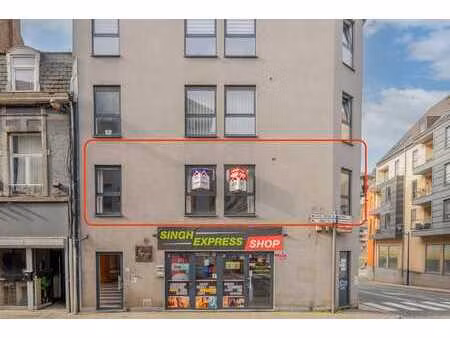 appartement 2ch + parking au centre de dinant