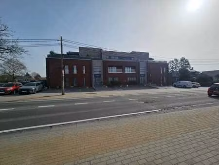 situation idéale - 2ch. - grande terrasse - garage - cave