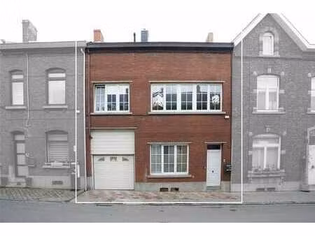 immeuble de rapport 3 unités + garage/entrepôt