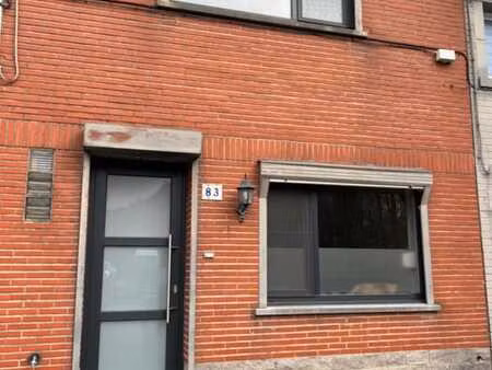 belle maison 2 façades avec 2 chambres et jardin à la hestre