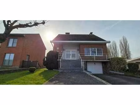 villa 4 chambres avec terrain orienté sud-est