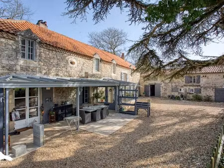 vente maison 9 pièces 277 m² à limeyrat (24210)  795 000 €