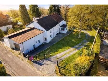 ensemble de 2 maisons + 1 parcelle