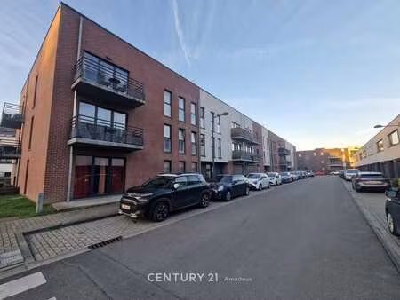 cuesmes - appartement 1 chambre avec parking intérieur