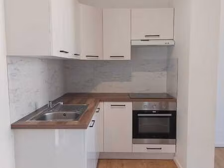 magnifique appartement 1 chambre très lumineux.