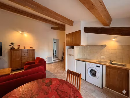 appartement 3 pièces à louer à saint maximin la sainte baume