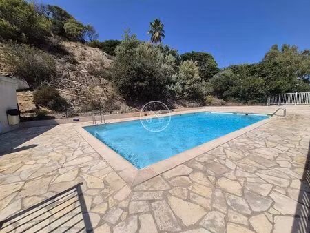 les issambres – à louer studio avec terrasse vue mer  piscine et parking privé – location 