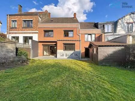 maison bi-familiale avec appart loué + garage dble et jardin