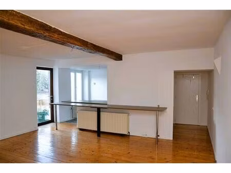 duplex - 3 petites chambres mansardées