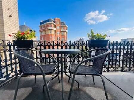 appartement terrasse et balcon : flagey