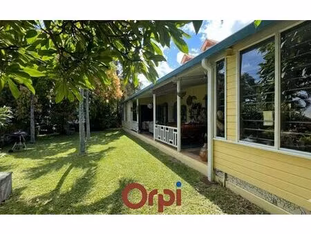 maison saint-paul 247 m² t-5 à vendre  890 000 €