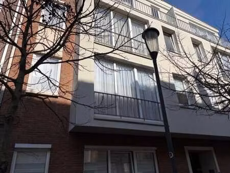 square calme - vue parc - top localisation