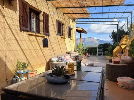 maison 200 m2 avec piscine et appartement indépendant ajaccio