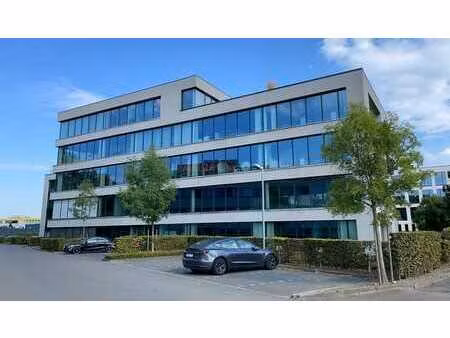 espace de bureau à louer à stephenson plaza à malines