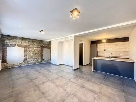 appartement à louer à haversin € 815 (llyjc) - b&c immo | zimmo