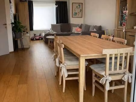 centraal gelegen hoekwoning met inpandige garage  tuin  3...