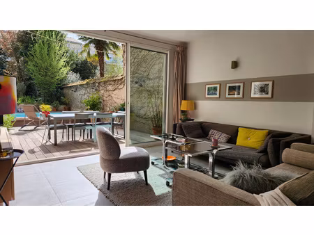 centre-ville d'albi  maison familiale avec jardin et piscine