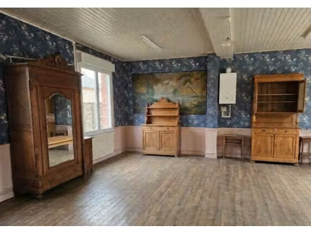 maison de village avec vie de plain-pied