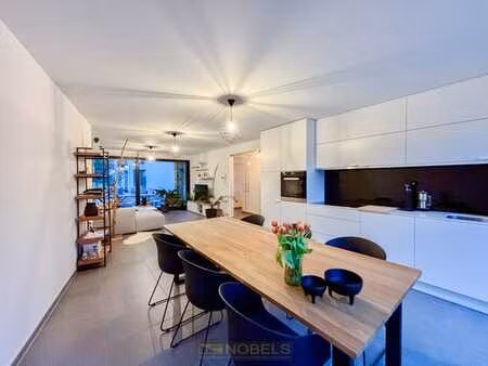 a louer  appartement lumineux et économe en énergie situé...