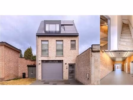 maison à vendre à sint-rumoldusstraat 2a berlaar (rbv43996)