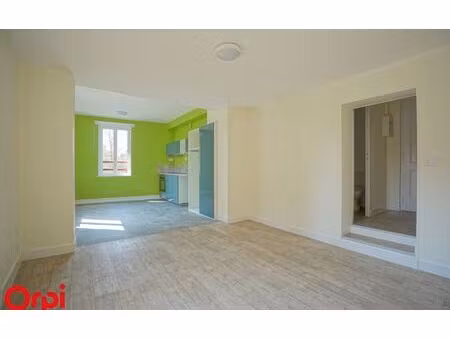 location appartement  m² t-2 à bernay  499 €