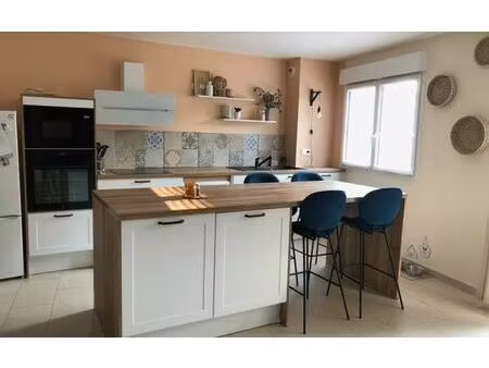 location appartement  67.45 m² t-3 à le havre  700 €