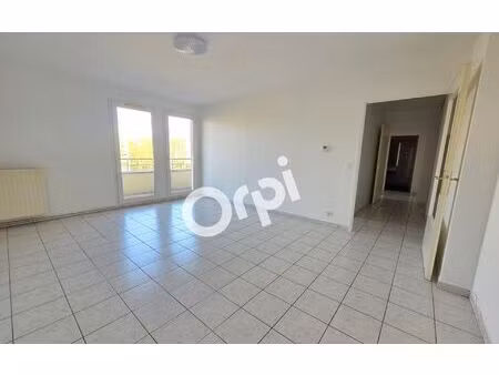 location appartement  66.44 m² t-3 à sainte-geneviève-des-bois  1 050 €