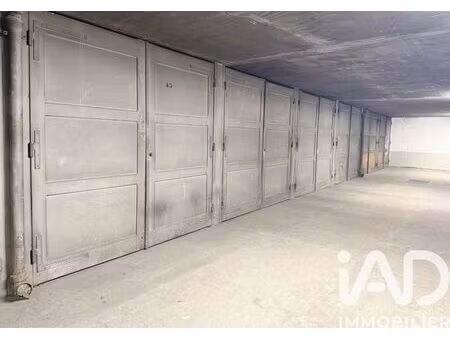 parking à paris (75014)