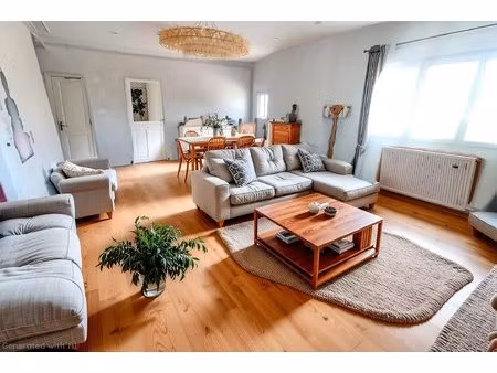 immeuble spacieux de 13 pièces – 376 m² – chauvoncourt