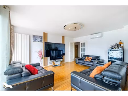 vente appartement 5 pièces 103.36 m² à bron (69500)  245 000 €