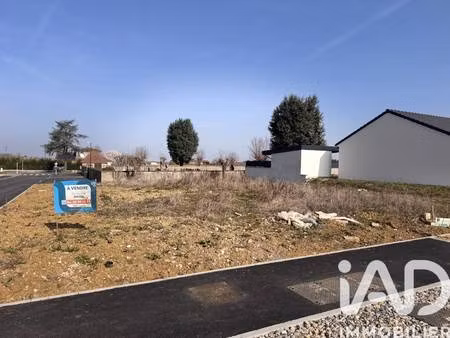 terrain constructible viabilisé à vendre