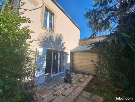 maison centre ville avec jardin