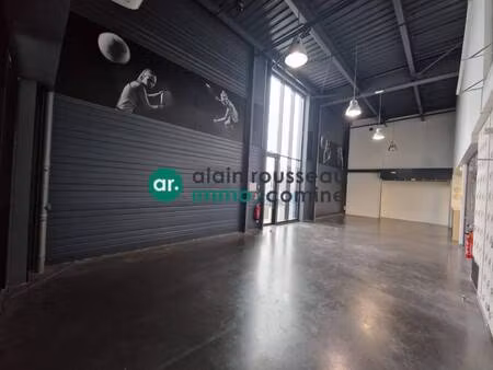 local d'activités à louer