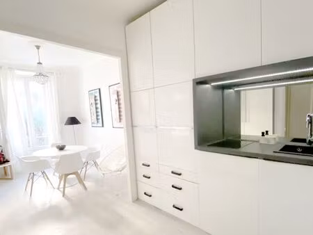 centre haut forville 2p meublé avec petit balcon clé en main