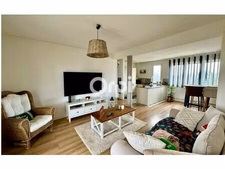 appartement saint-quentin 77 m² t-5 à vendre  69 900 €