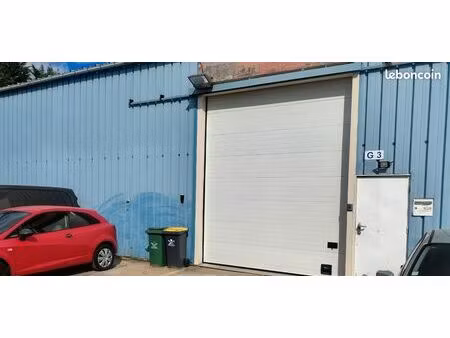 local d'activités et de stockage 500m2
